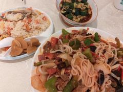 -新粤新疆菜清真餐厅(拱北店)