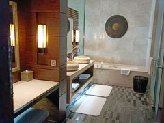 -海南清水湾莱佛士酒店