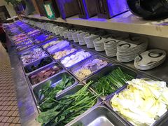自助取餐区-阪尚皇·原切牛排·烤肉火锅自助(北京路店)