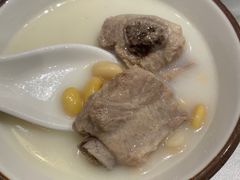 黄豆排骨汤-梅飞酒家(名辉豪庭店)