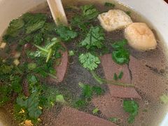 鸭血粉丝汤-佬钱湾仔(衣裳街店)