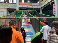 -蒙特利亲子乐园