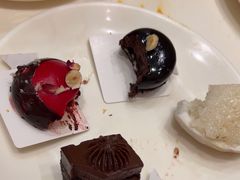 -第六季自助餐厅(甜水园店)