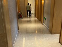 -赶海部落海鲜城(海阳路店)