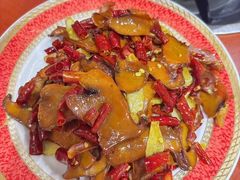-菌之家·专业纯野生菌火锅·特色炒菌