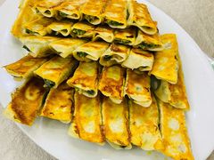 锅贴-三羊居食府(文艺路店)