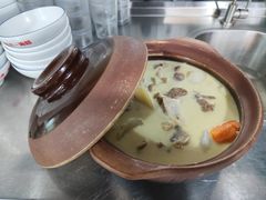 -明本湛江鸡•海鲜小厨(陈家祠店)