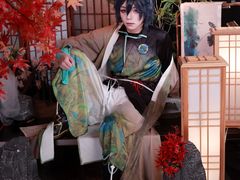 -马猴烧酒二次元cosplay换装写真自拍体验馆