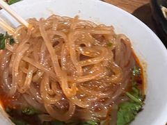 -万记麻辣烫国展总店
