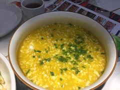 -阿瓦山寨·湘菜现炒·剁椒鱼头王(咸阳总店)