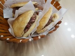-闫家驴肉老店(华电一校店)