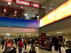 -班达拉奈克国际机场