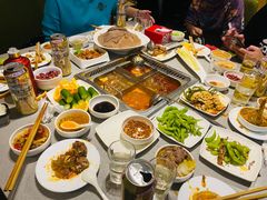 -海底捞火锅(宝龙广场夜宵主题店)