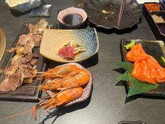 -铭牛烧肉·和牛海鲜自助(高新月牙湖店)