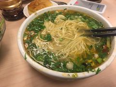 -西部马华清真兰州牛肉面·烧烤夜市(关东店)