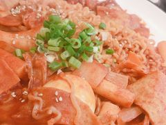 拉面炒年糕-韩香福脊骨汤锅(上杭路店)