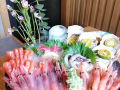 -枝魯枝魯自助料理