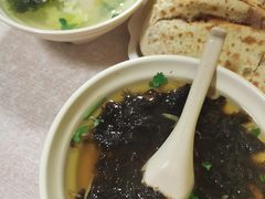 -宝光熏肉鞋底火烧(新街口店)