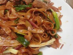 干炒牛河-稻香酒家·34年老字号·港式粤菜(汉街店)