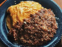 红烩牛肉蛋包饭-羽深肉铺 Steak & Wine