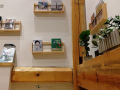 -猫的天空之城概念书店(丽江古城饮玉巷店)