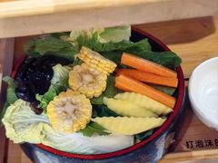 -一朵菌·野生菌探索家火锅(南亚店)