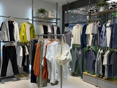 -新天地购物公园(亚泰大街店)