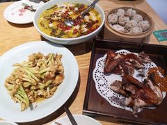 -荷花亭·湖北融合菜(十堰武商MALL店)
