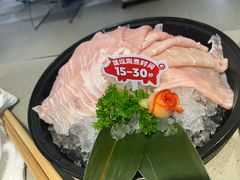 -海底捞火锅(新松江路生日主题店)