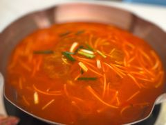毛辣果非遗红酸汤 -毛辣果·贵州红酸汤牛肉火锅(西单店)