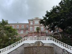 -香港大学
