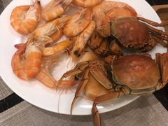 -东方红海鲜百汇(国际大厦店)