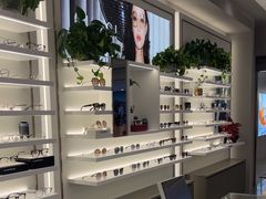 -镜客眼镜(浦江欢乐颂店)