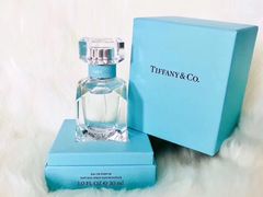 -Tiffany & Co.蒂芙尼
(广州太古汇店)