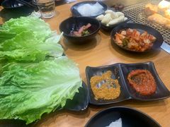-肉甲韩国木炭烤肉(新壹街1店)