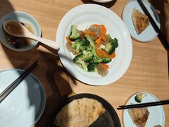 -宏状元现熬粥·京味菜(三里河店)