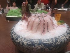 -红鼎豆捞·非遗鲍皇汤火锅(宝丰路店)