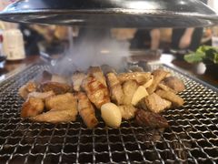 -肉甲韩国木炭烤肉(新壹街1店)