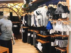 -lululemon athletica(希慎广场店)