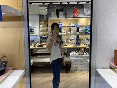 -BeLLE 百丽(上海月星环球港店)