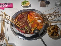 -佰人王串串香火锅(洋珠巷店)