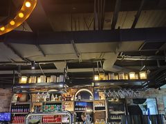 -麦凯伦烧烤·精酿超级工厂店(金桥总店)