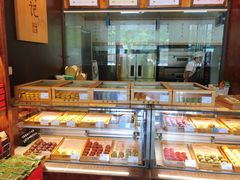 面包甜点陈列柜-南宋胡记(杭州体育场路店)