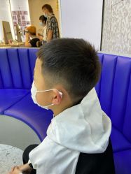 -PE SALON 