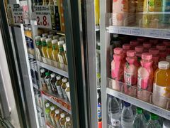 -全家便利店(东直门店)