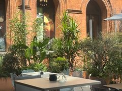 -潮一不贰·法式甜品·生日蛋糕·西式简餐(外滩店)