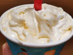 百香果华夫暴风雪-DQ·蛋糕·冰淇淋(民勇嘉泰店)