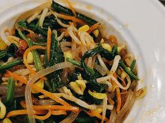 -汗腾格里·风味餐厅(新疆驻京办店)