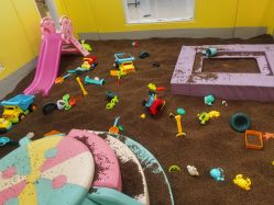 -孩子王(铁西万达店)