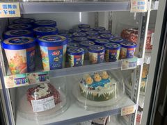 零售区-DQ·蛋糕·冰淇淋(太原街万达店)
